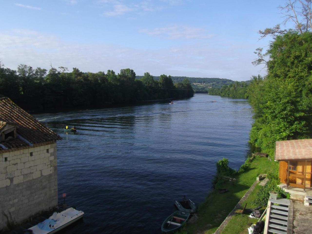 里歌利勒斯磨坊酒店 Saint-Sylvestre-sur-Lot 外观 照片